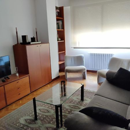 Apartamento Ayuntamiento Logrono Bagian luar foto